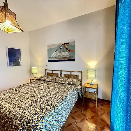 Holiday home Livia - Lavinio - *