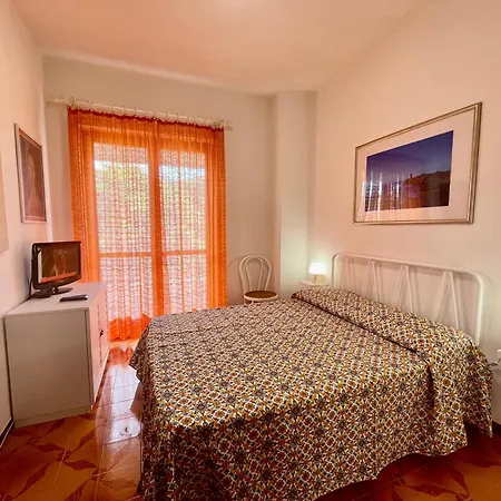 Holiday home Livia - Lavinio -